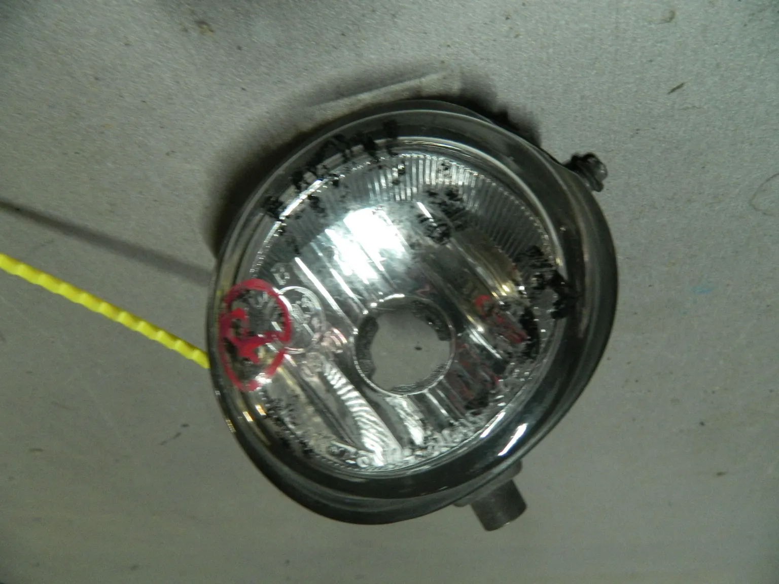 Фара противотуманная MAZDA PREMACY CREW Перед Прав (Контрактный) 79768096