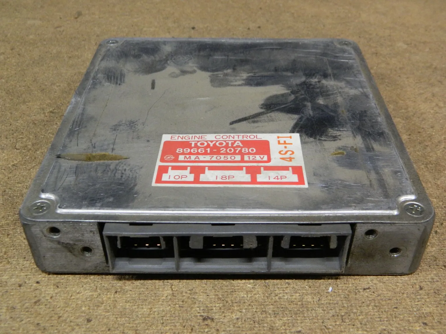 Блок управления ДВС TOYOTA CARINA ED 4SFI (Контрактный) 9635 8966120780