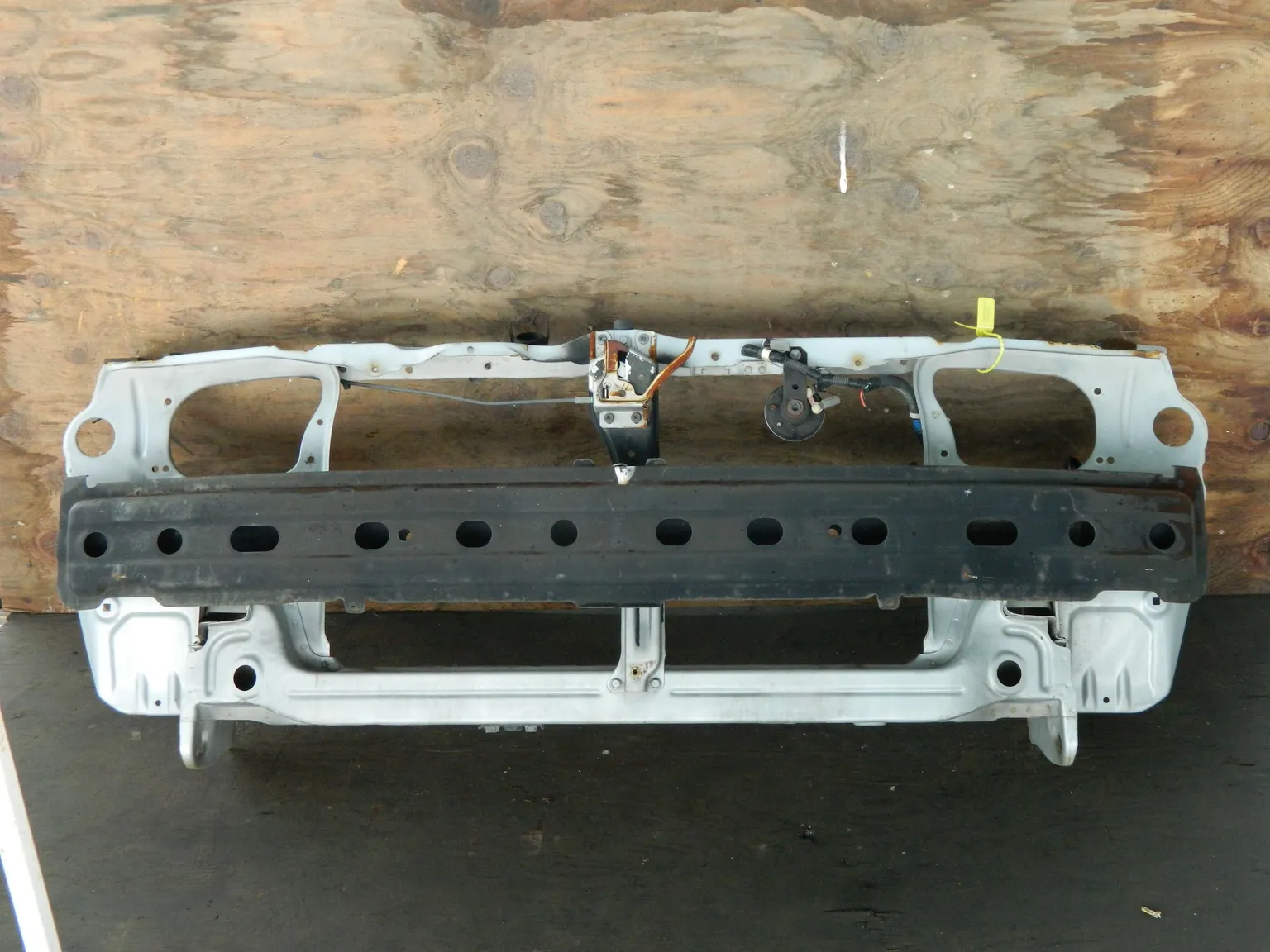 Рамка радиатора SUZUKI CULTUS GD31W (Контрактный) 94584181