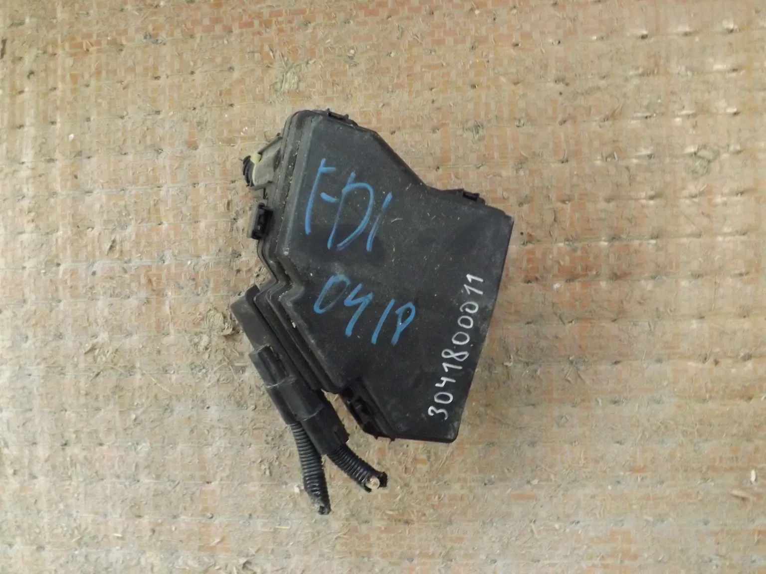 Блок предохранителей HONDA CIVIC FD1 (Контрактный) 3041800011