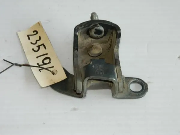 Петля двери TOYOTA CORONA ST191 3SFE Перед Прав (Б/У)