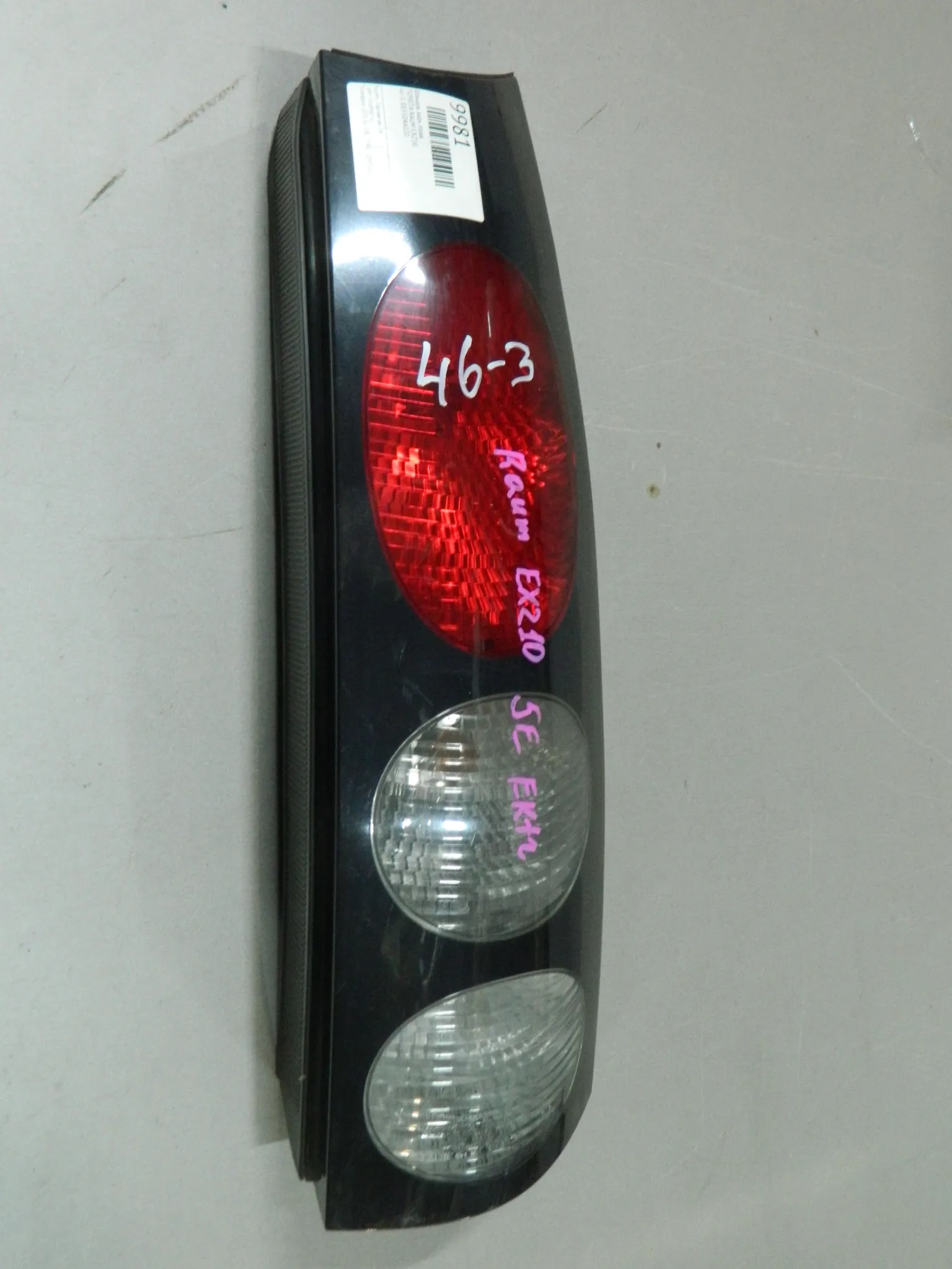 Фонарь TOYOTA RAUM EXZ10 Зад Прав 463 (Контрактный) 03344299