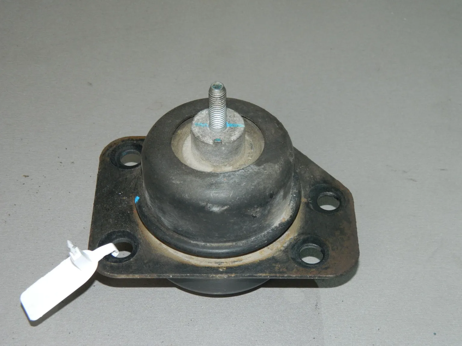 Подушка двигателя CHEVROLET LACETTI J200 F16D3 Прав (Б/У) 45989877