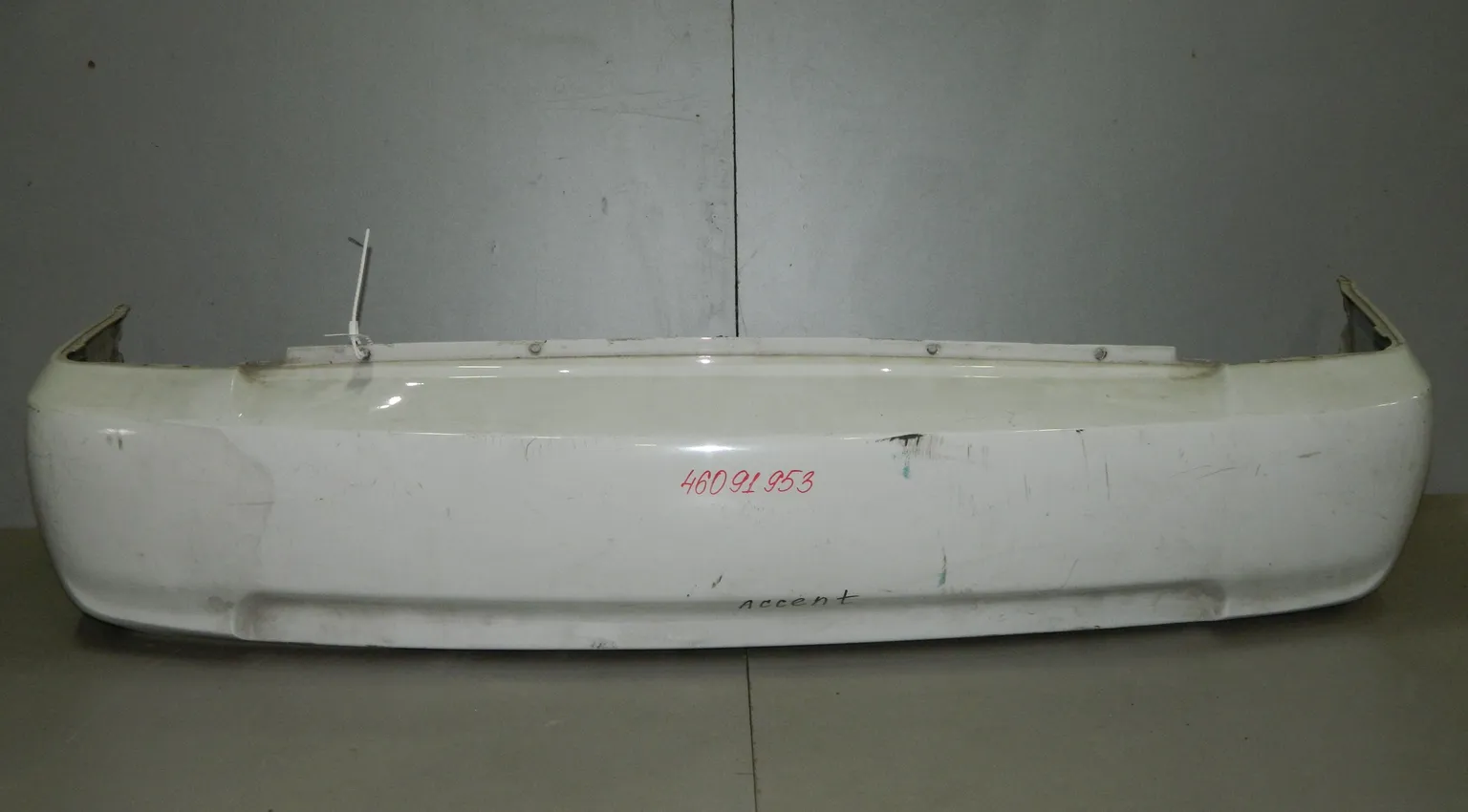 Бампер задний HYUNDAI ACCENT LC (Контрактный) 46091953