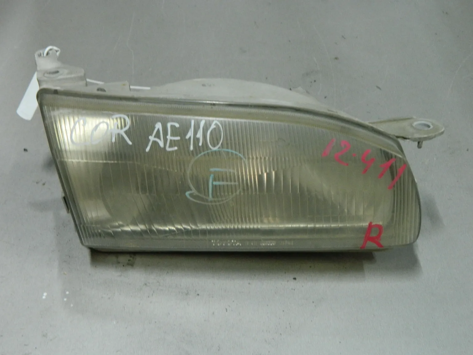 Фара TOYOTA COROLLA AE110 Перед Прав 12411 (Контрактный) 03344530