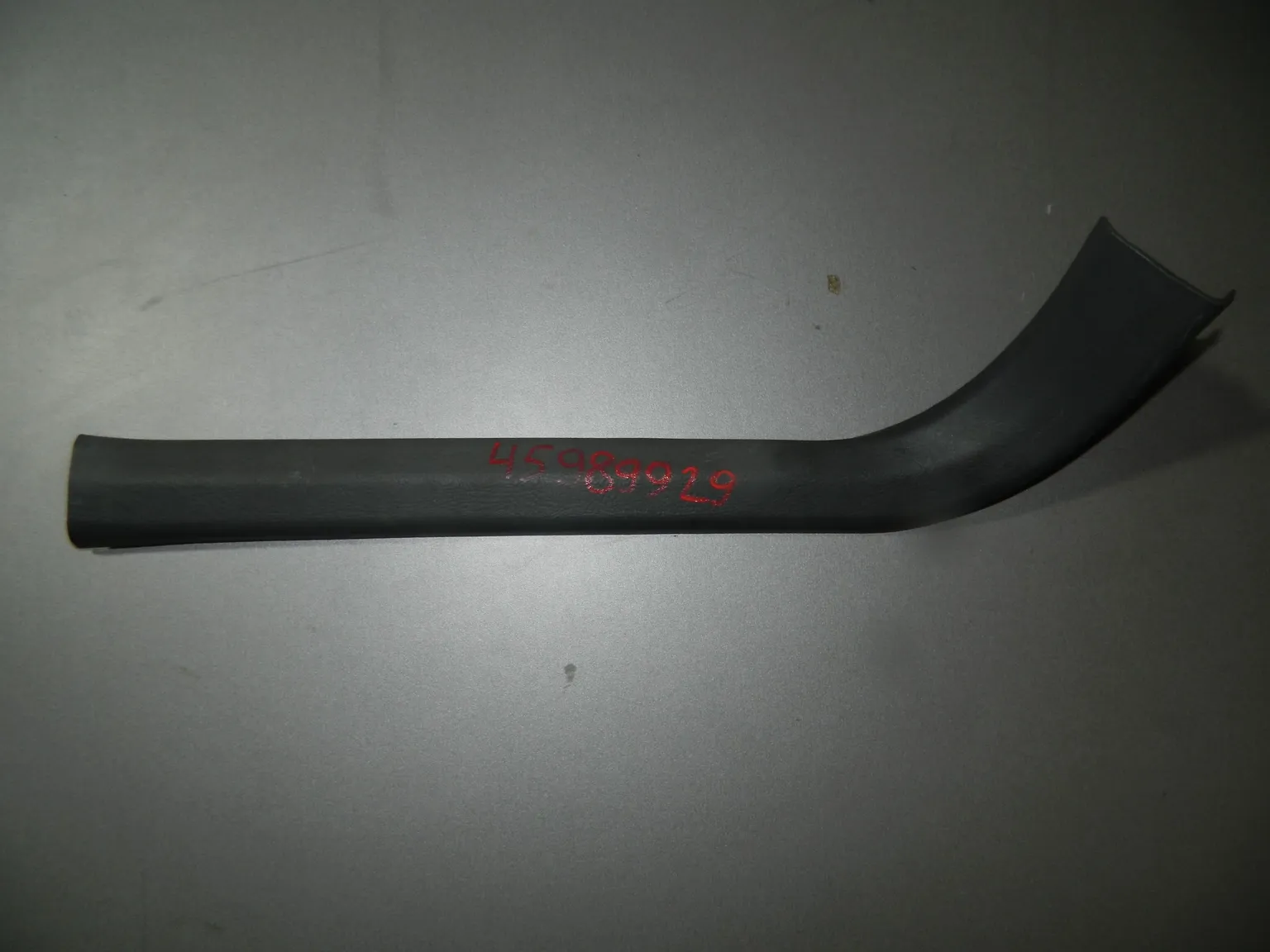 Накладка панели багажной двери HYUNDAI ACCENT LC (Б/У) 45989929