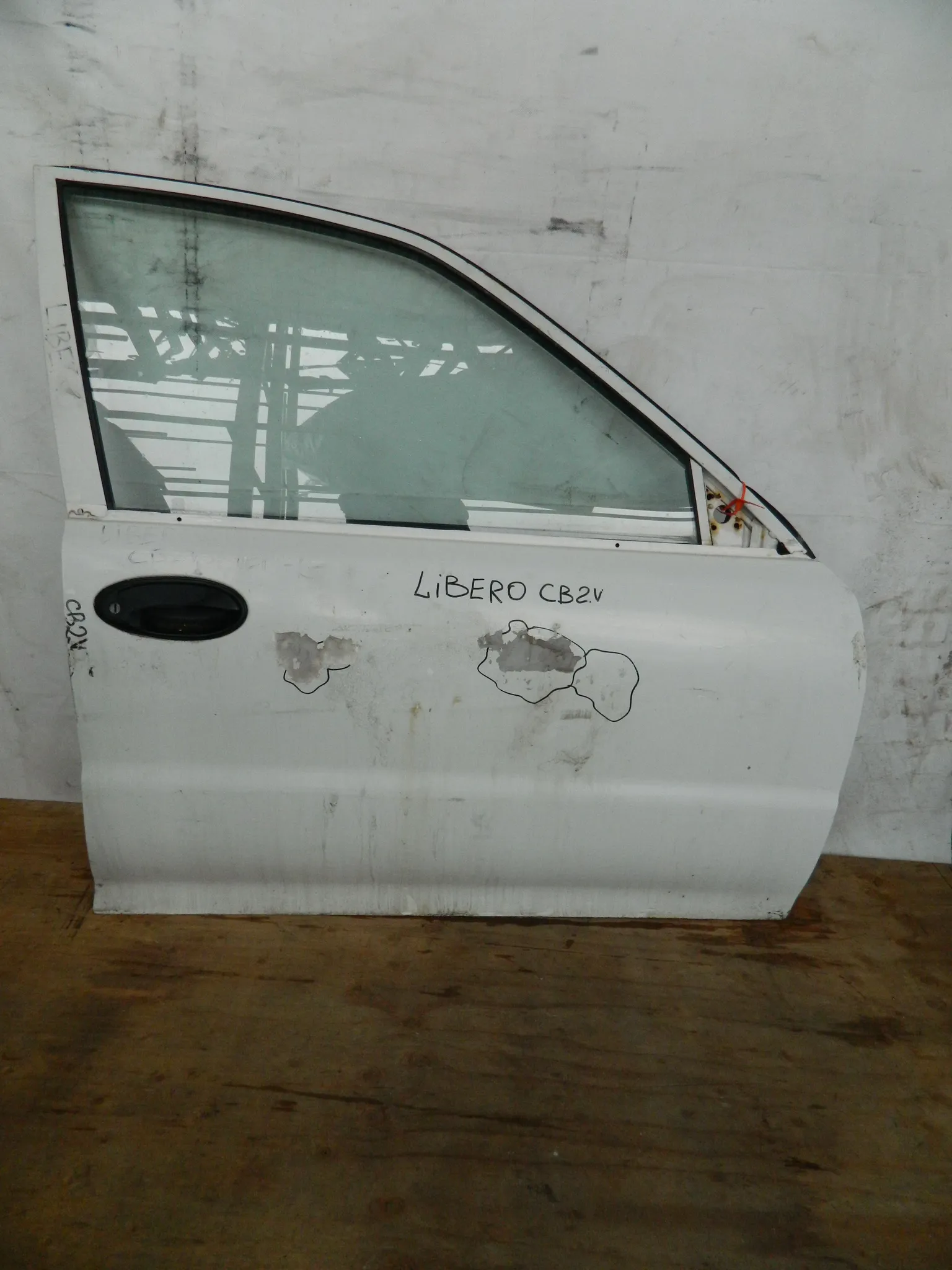 Дверь MITSUBISHI LIBERO CB2V Перед Прав (Контрактный) 72355729