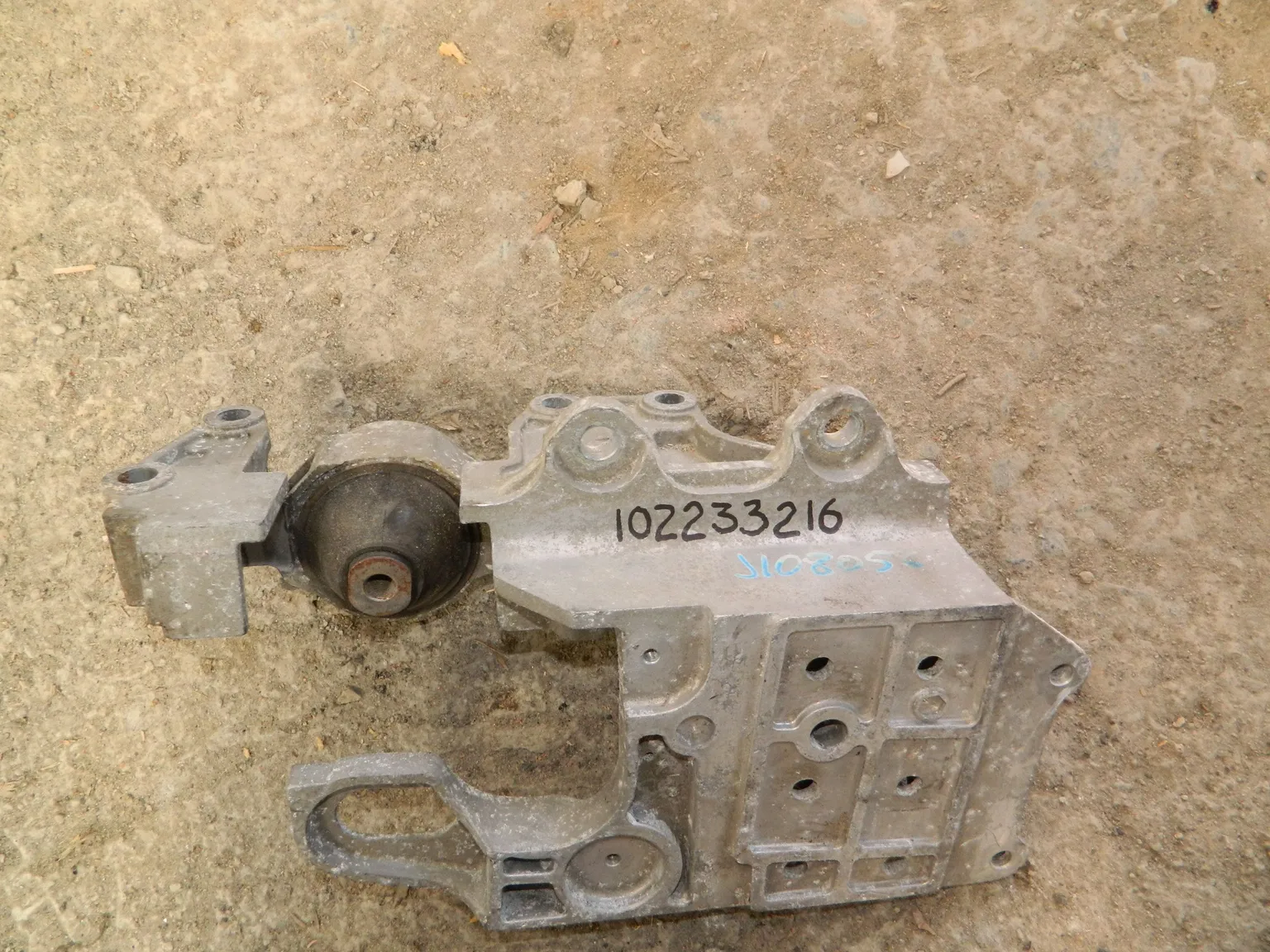 Подушка двигателя NISSAN QASHQAI J10 Лев (Контрактный) 102233216