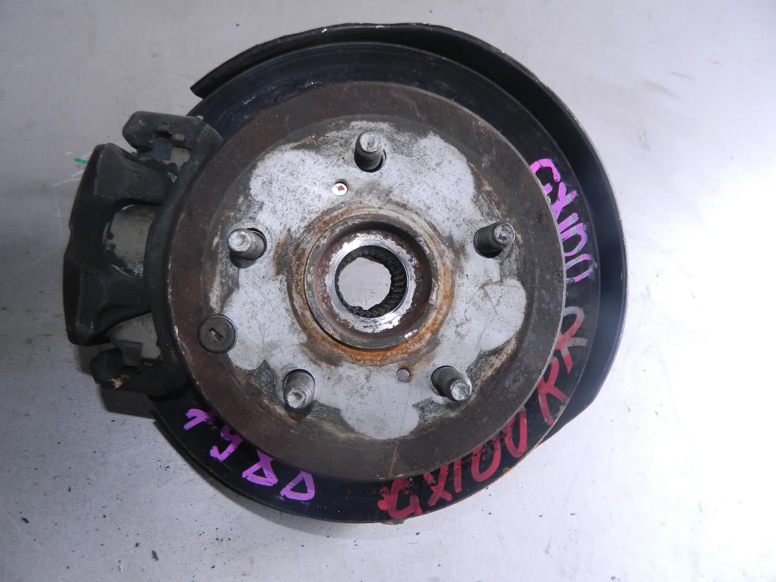 Ступица TOYOTA MARK II GX100 Зад Прав (Контрактный) 79591395