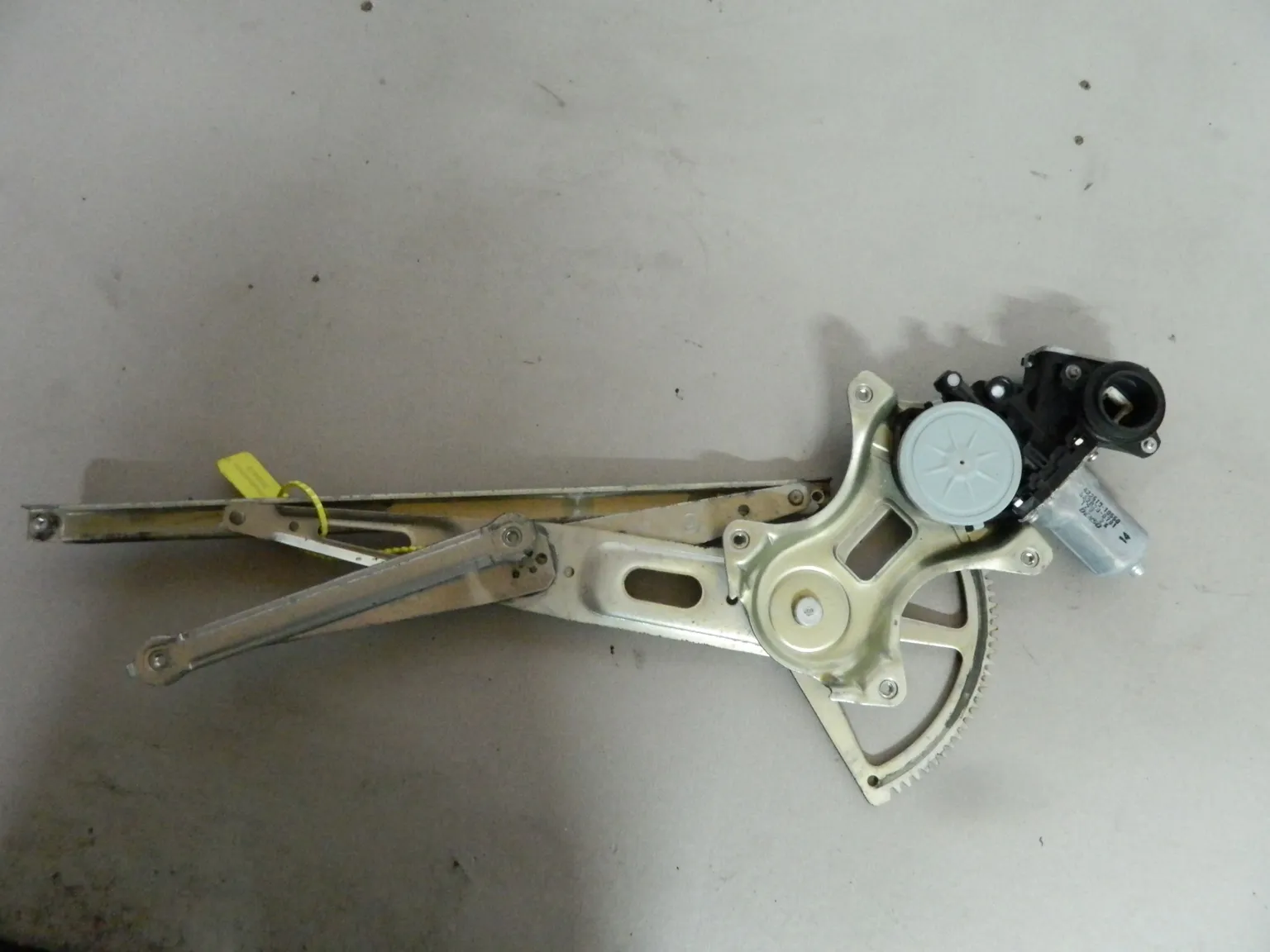 Стеклоподъемник TOYOTA RAV4 ACA36 Перед Прав (Контрактный) 94584075