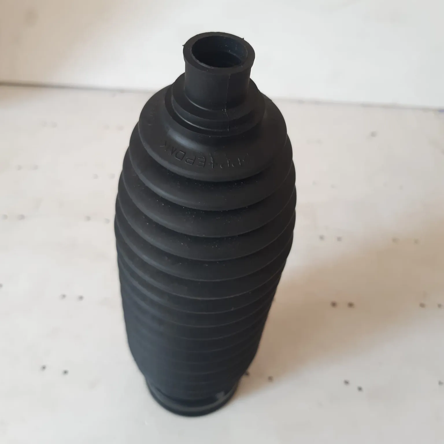 Пыльник GENERAL PARTS C48A204 NISSAN Teana