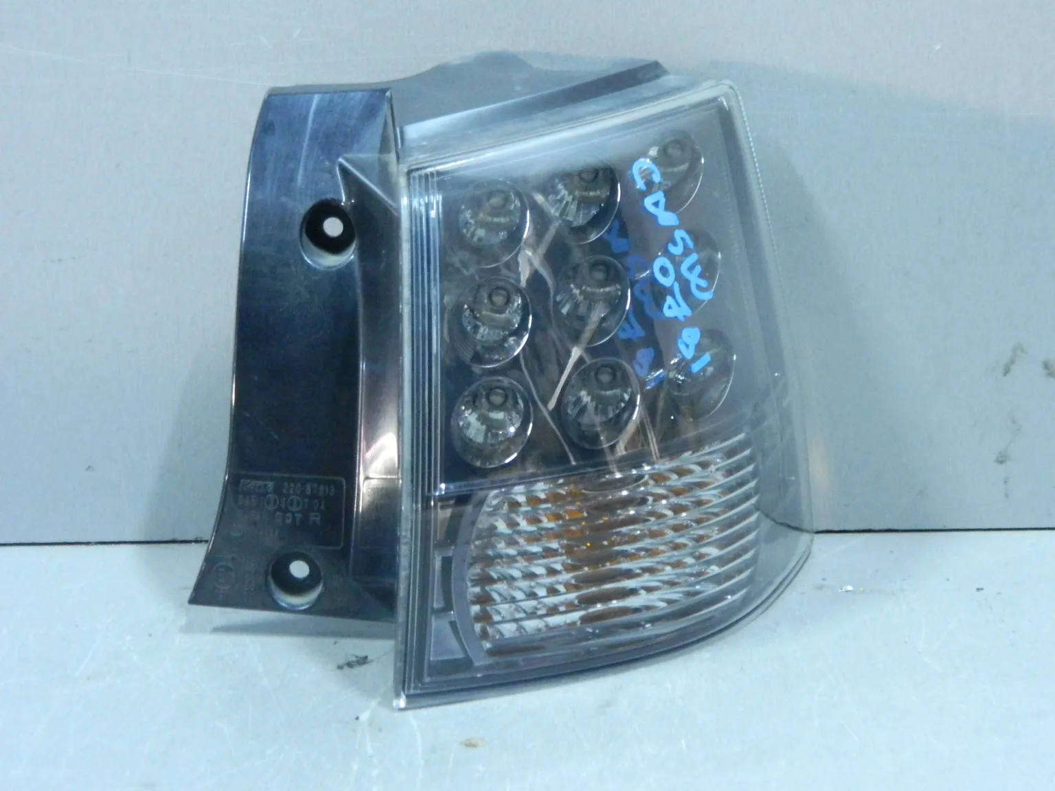 Фонарь MITSUBISHI OUTLANDER CW5W Зад Прав (Контрактный) 109664103