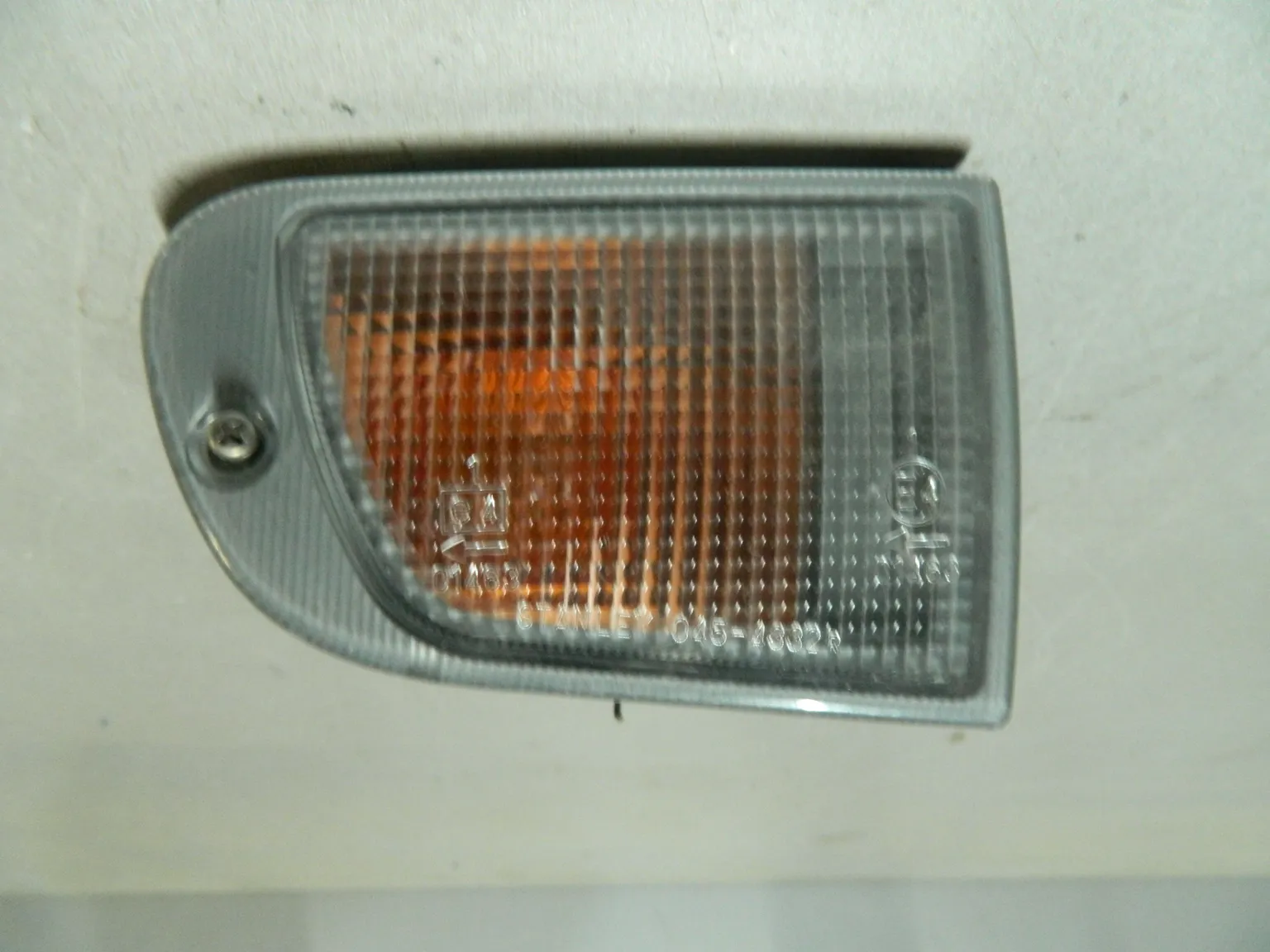 Габарит MITSUBISHI CHARIOT N43W Перед Прав (Контрактный) 79768271