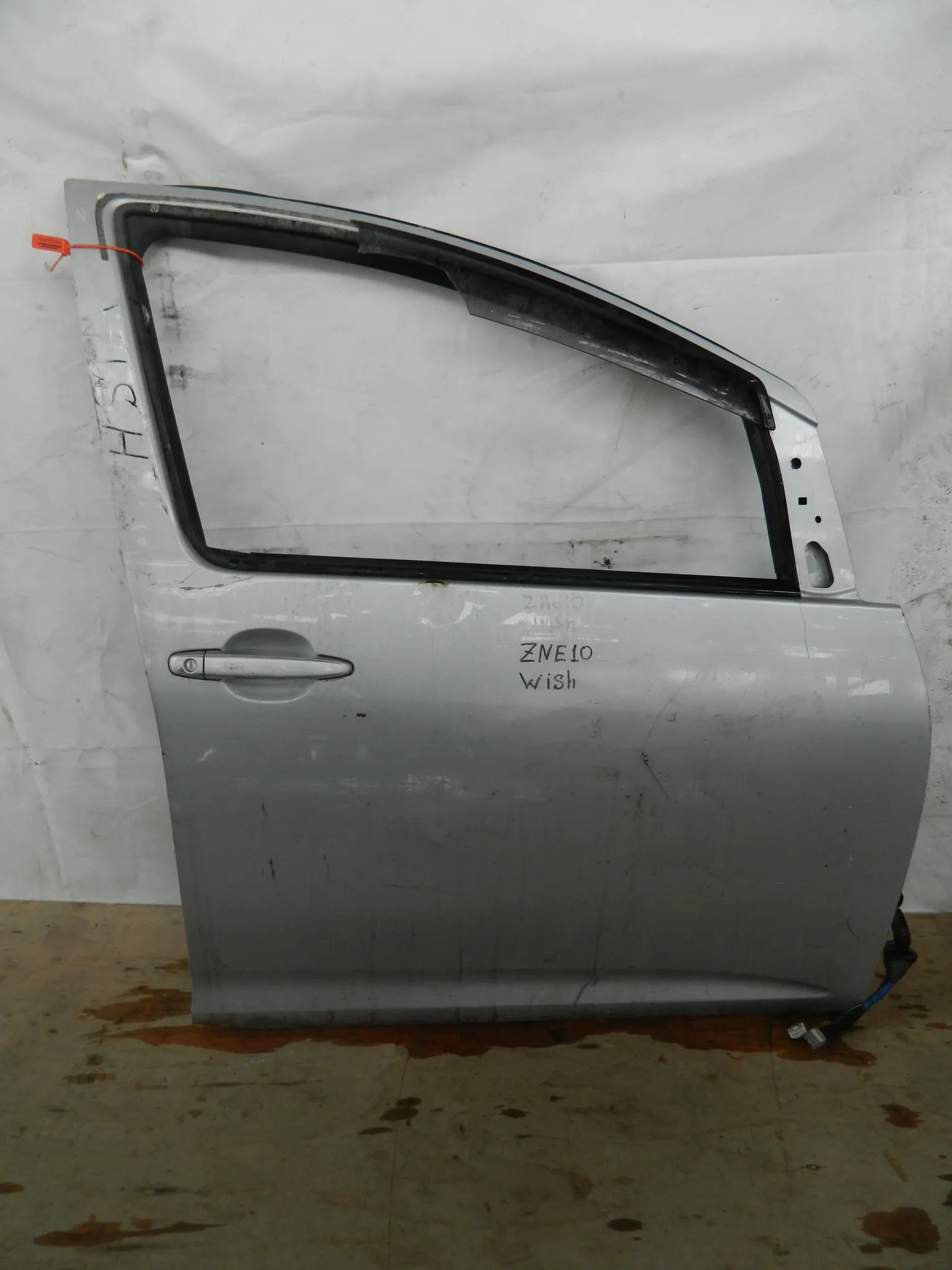 Дверь TOYOTA WISH ZNE10 Перед Прав (Контрактный) 72355816