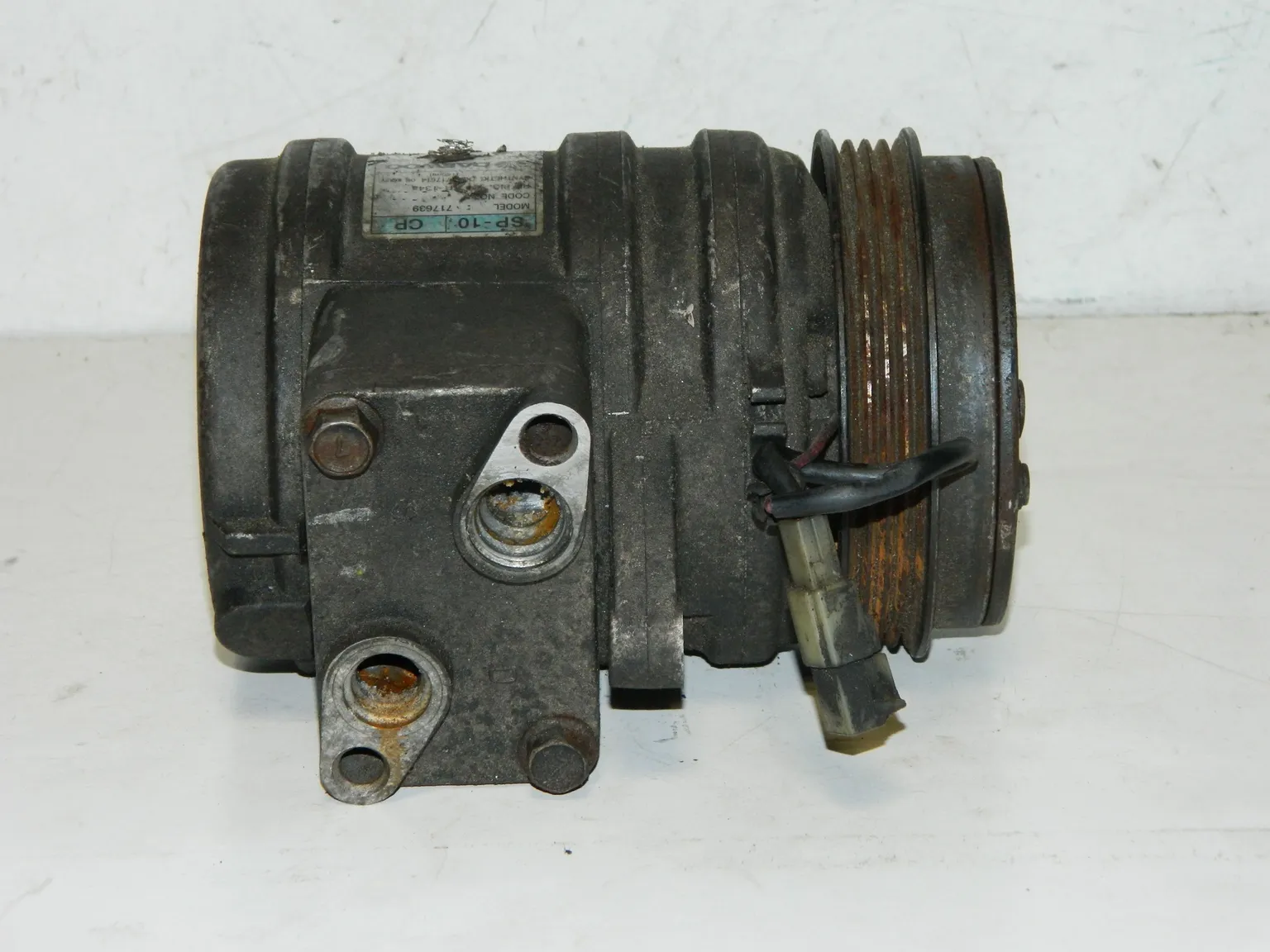 Компрессор кондиционера DAEWOO MATIZ F8CV (Б/У)