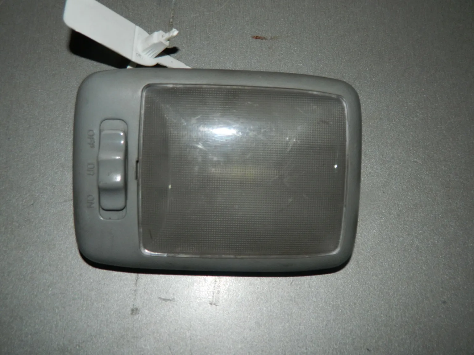 Плафон салона HYUNDAI ACCENT LC (Б/У) 35020021