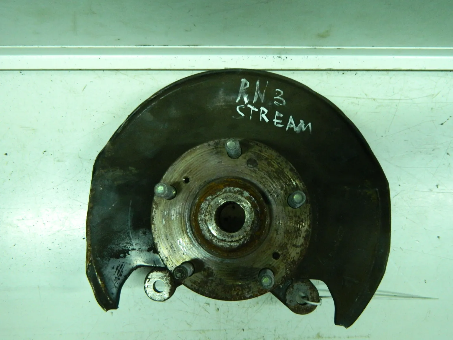 Ступица HONDA STREAM RN3 Перед Прав (Контрактный) 03344947