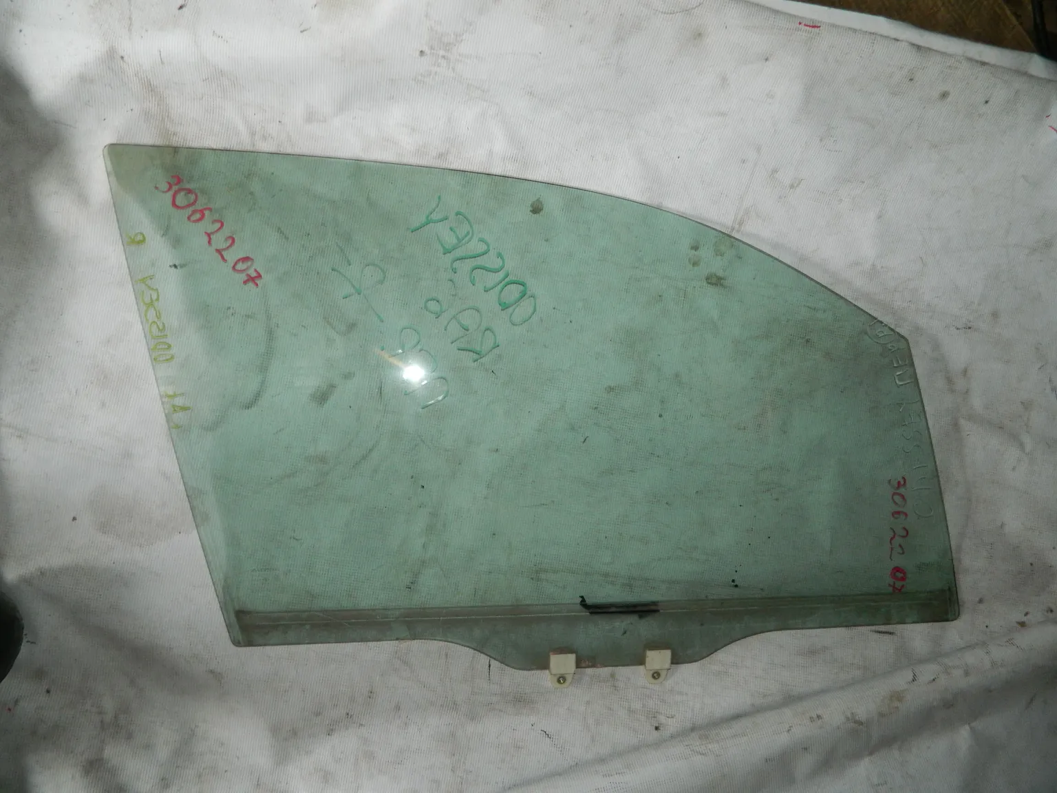 Стекло двери HONDA ODYSSEY RA6 Перед. Прав (Контрактный) 3062207
