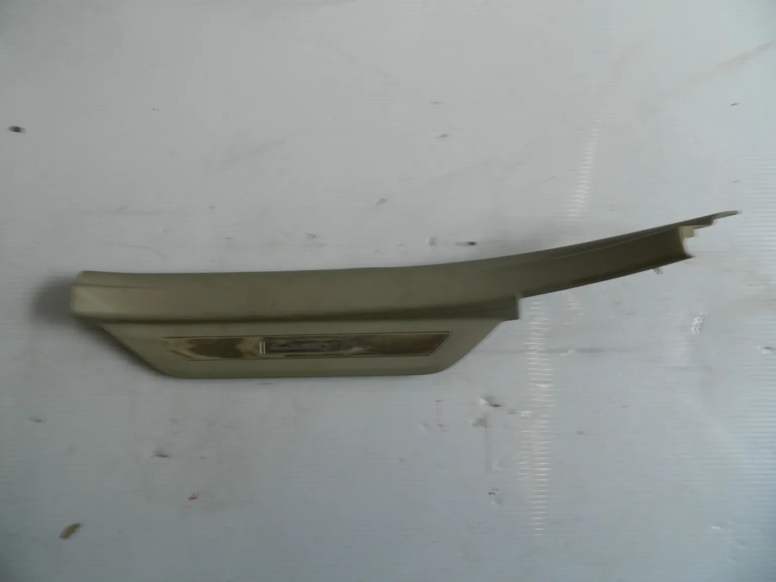 Накладка на порог TOYOTA CAMRY ACV40 Зад Лев (Контрактный) 4472604 6791833070B0