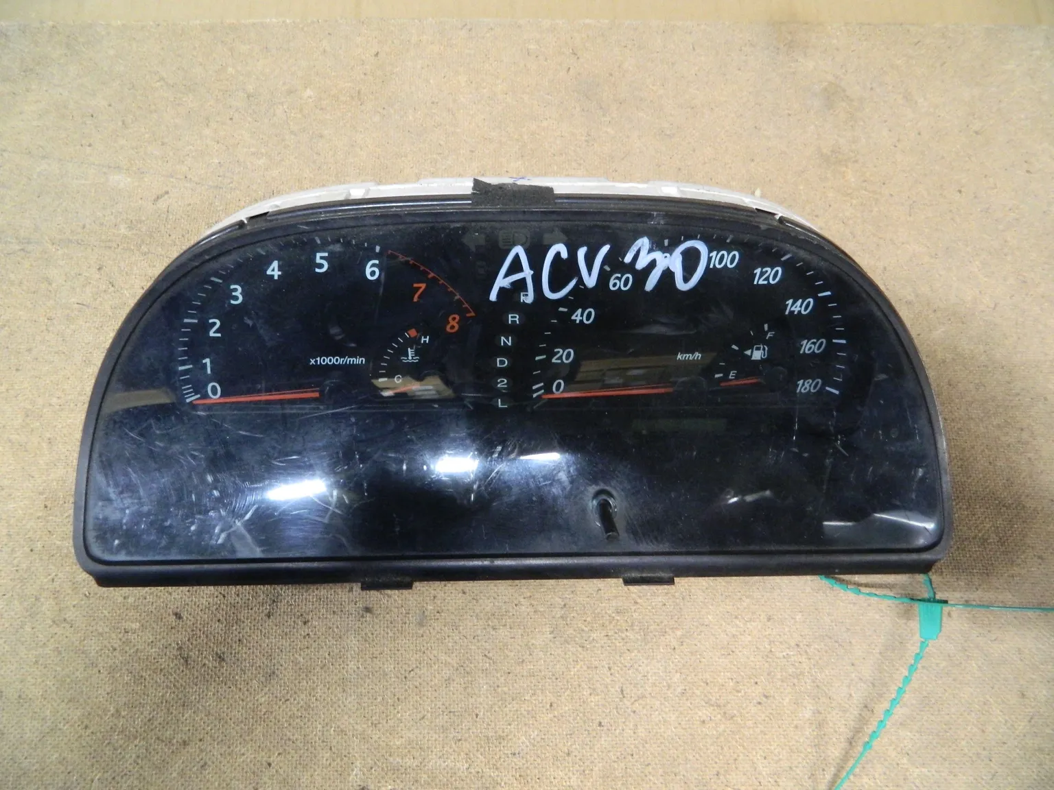 Панель приборов TOYOTA CAMRY ACV30 (Контрактный) 81540098 838000W13000