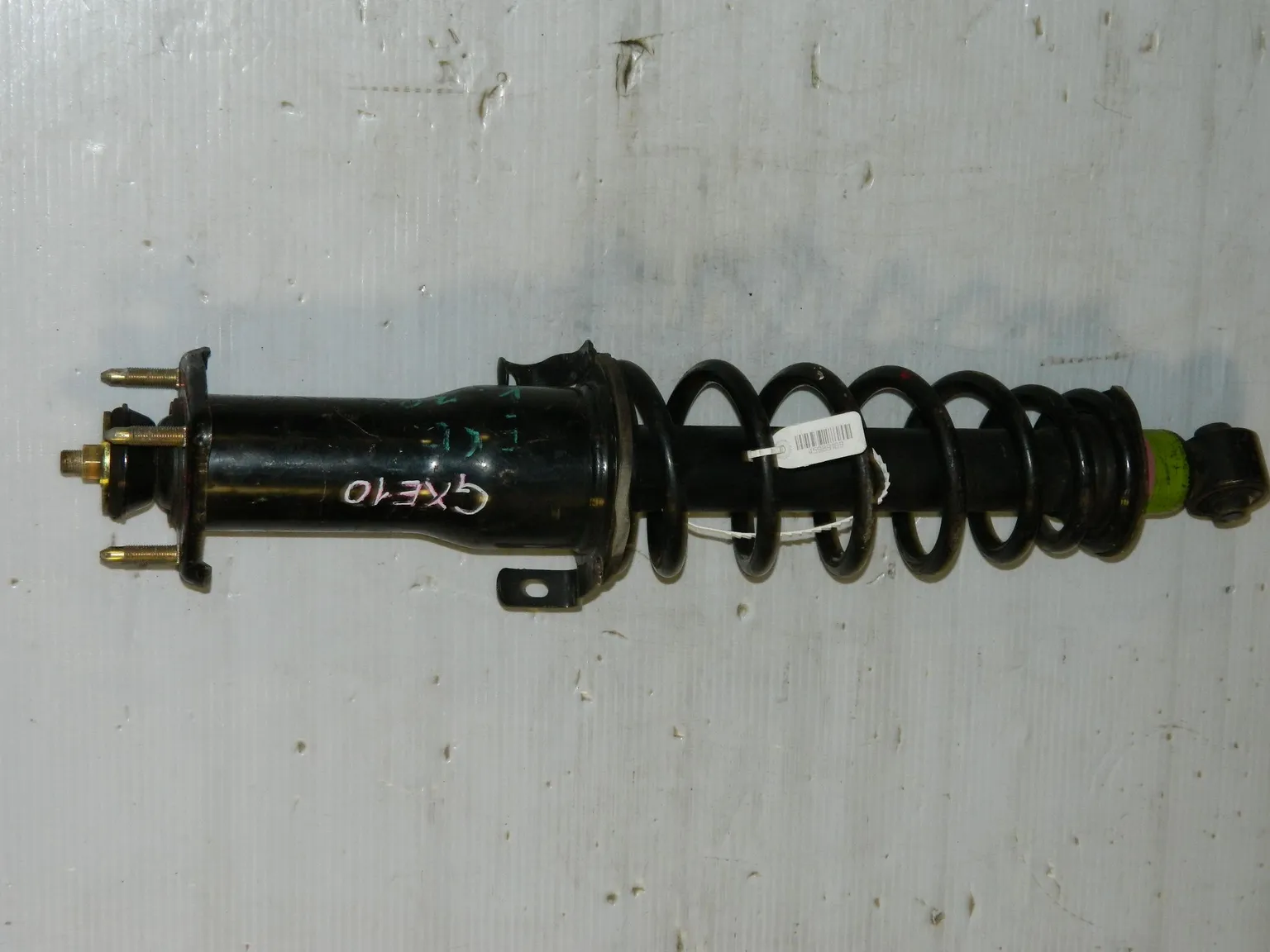 Стойка подвески TOYOTA ALTEZZA GXE10 Зад (Контрактный) 45989109