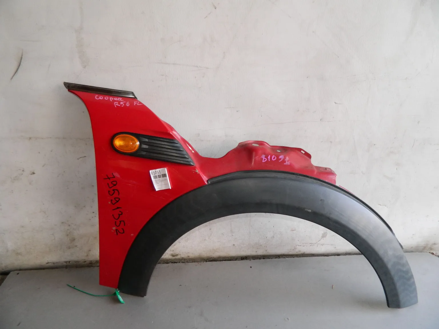 Крыло MINI COOPER R56 Перед Прав (Контрактный) 79591352