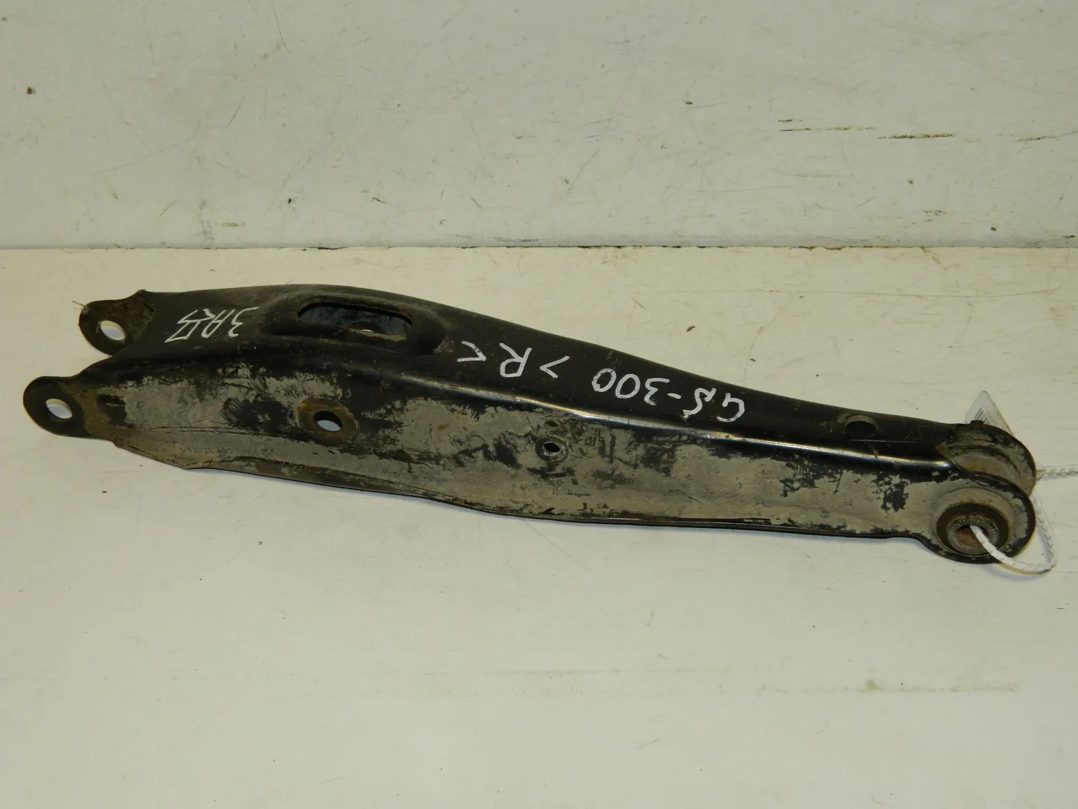 Рычаг подвески LEXUS GS300 GRS190 Зад (Контрактный) 45976426