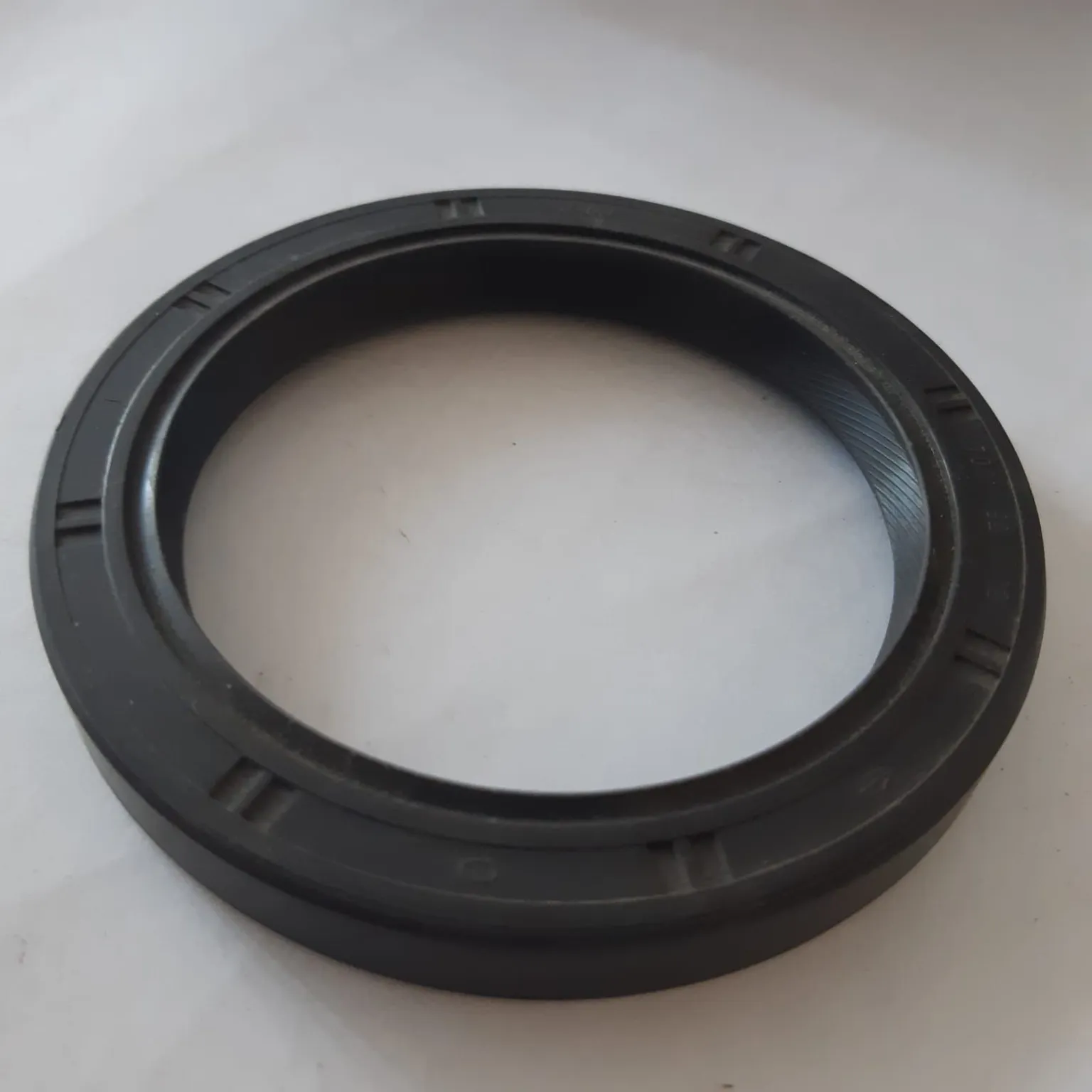 Сальник КАМАЗ 864176 КАМАЗ 70x92x12