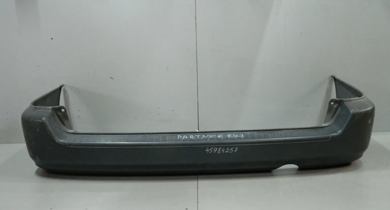 Бампер задний HONDA PARTNER EY7 (Контрактный) 45984257