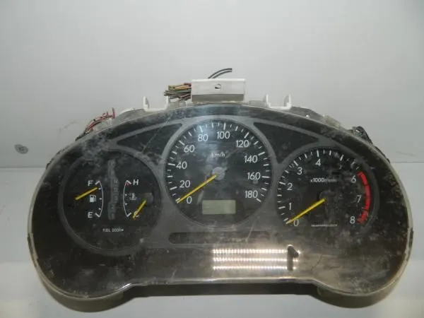 Щиток приборов SUBARU IMPREZA GG  (Контрактный) 85012FE070