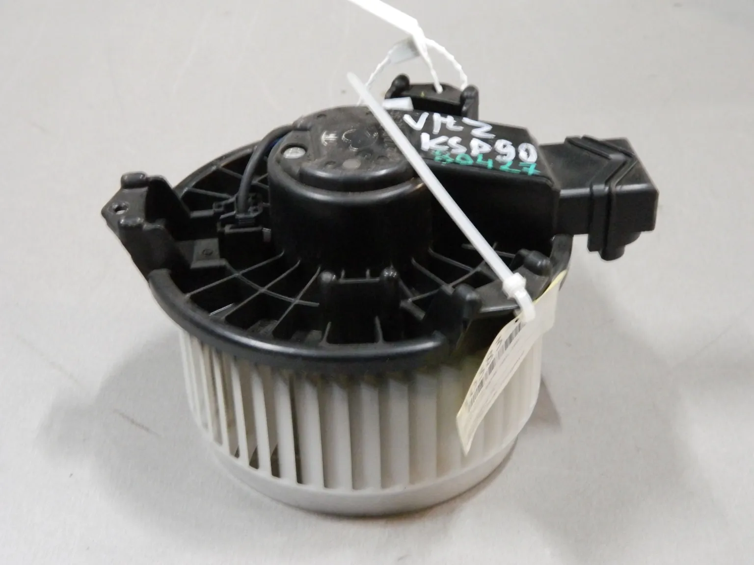 Мотор печки TOYOTA VITZ KSP90 (Контрактный) 68000189