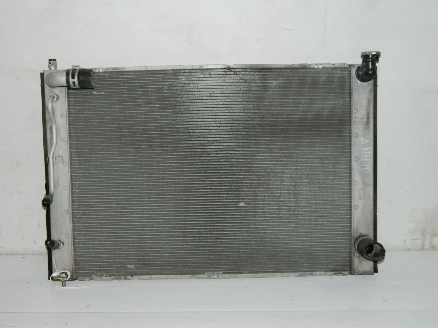 Радиатор ДВС TOYOTA ALPHARD ANH10 (Контрактный) 45980753