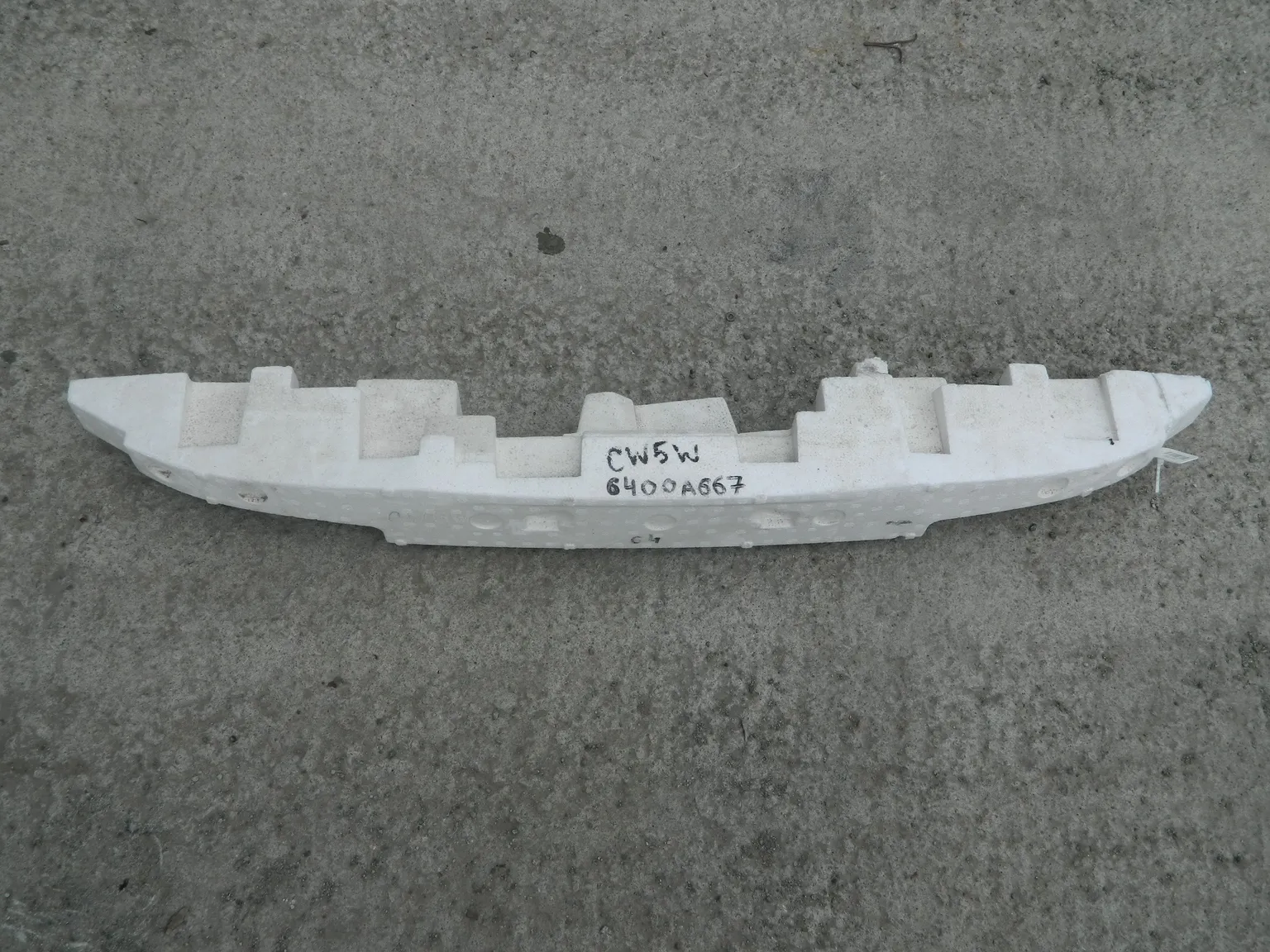 Абсорбер бампера MITSUBISHI OUTLANDER CW5W Перед (Контрактный) 35021657