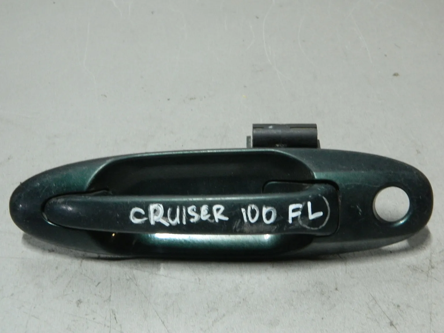 Ручка двери наружная TOYOTA LAND CRUISER FZJ100 Перед Лев (Контрактный) 81528559 6922060070