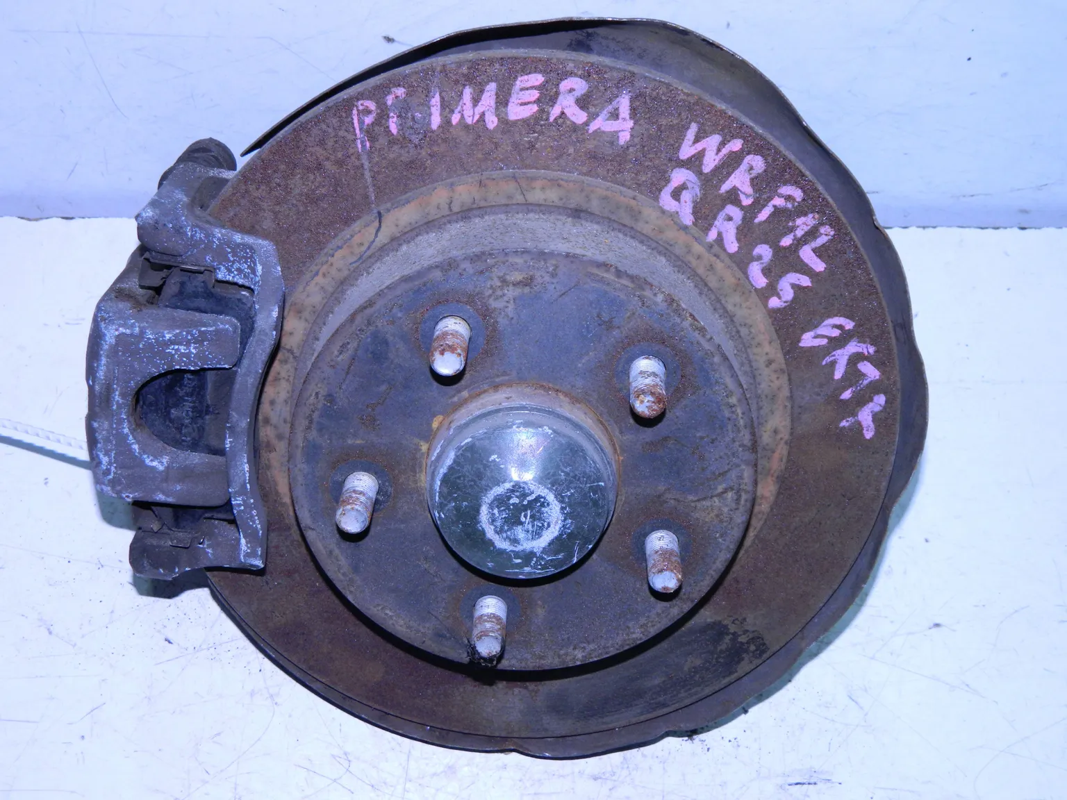 Ступица NISSAN PRIMERA WRP12 Зад Лев (Контрактный) 69586617