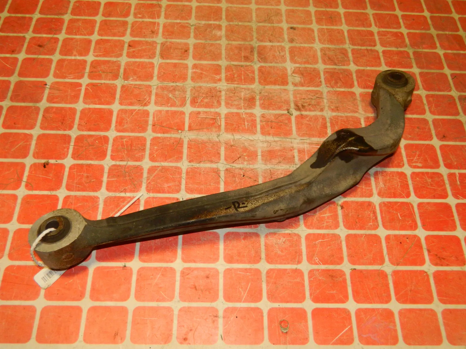 Рычаг подвески NISSAN QASHQAI J10 Зад Прав Верх (Контрактный) 45980860