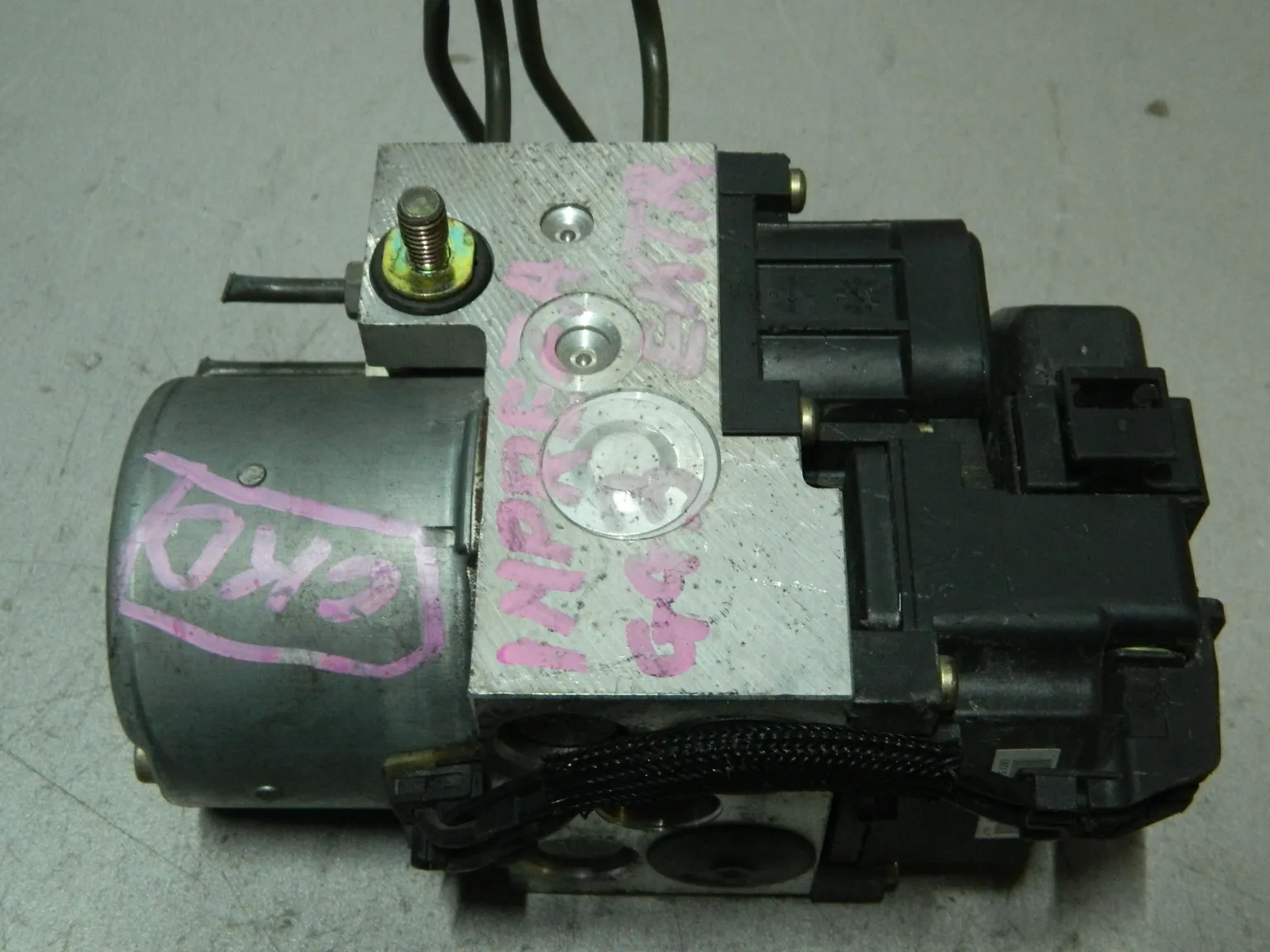 Блок ABS SUBARU IMPREZA GG3 (Контрактный) 81532741