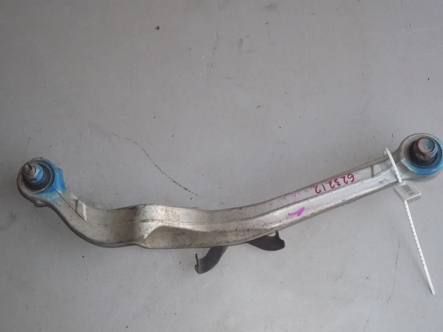 Тяга подвески NISSAN X-TRAIL 32 Задн. Лев. (Конрактный) 45993197