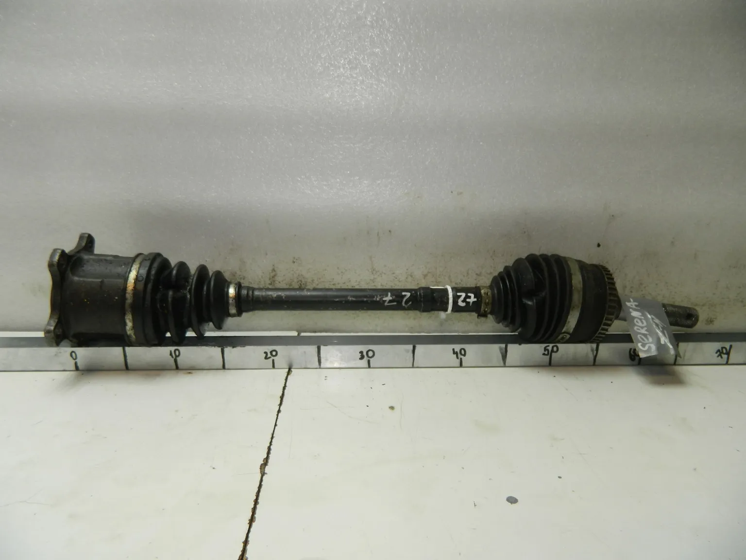 Привод NISSAN SERENA C24 SR20 Зад Прав (Контрактный) 35015684