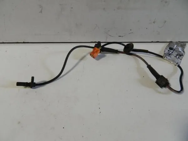 Датчик ABS HONDA FIT GD1 Перед Прав (Контрактный) 12161505