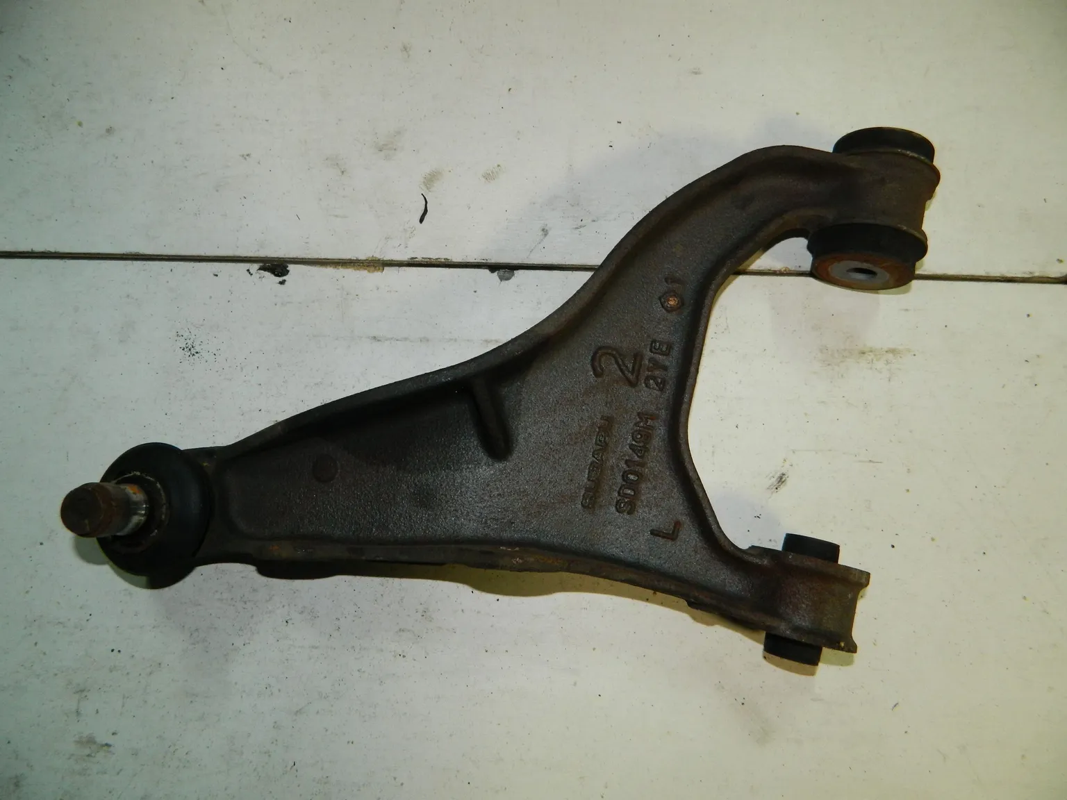 Рычаг подвески SUBARU XV GP7 Зад Лев Верх (Контрактный) 104263075