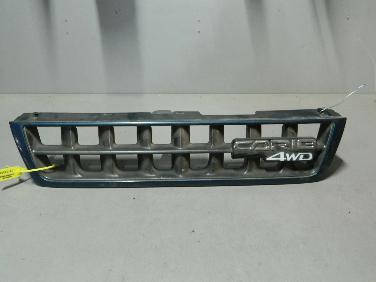 Решетка радиатора TOYOTA SPRINTER CARIB AE95G (Контрактный) 79773339