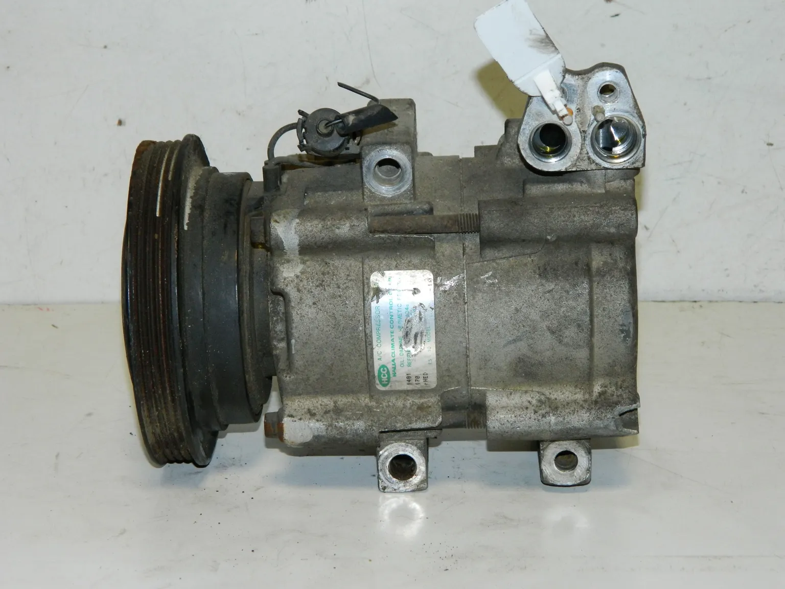 Компрессор кондиционера HYUNDAI SONATA G4CP (Б/У)