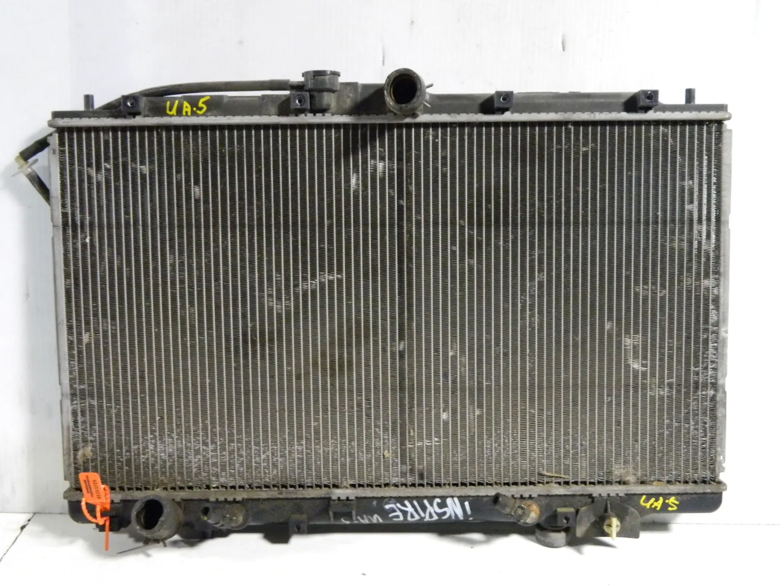 Радиатор ДВС HONDA INSPIRE UA5 (Контрактный) 65243726