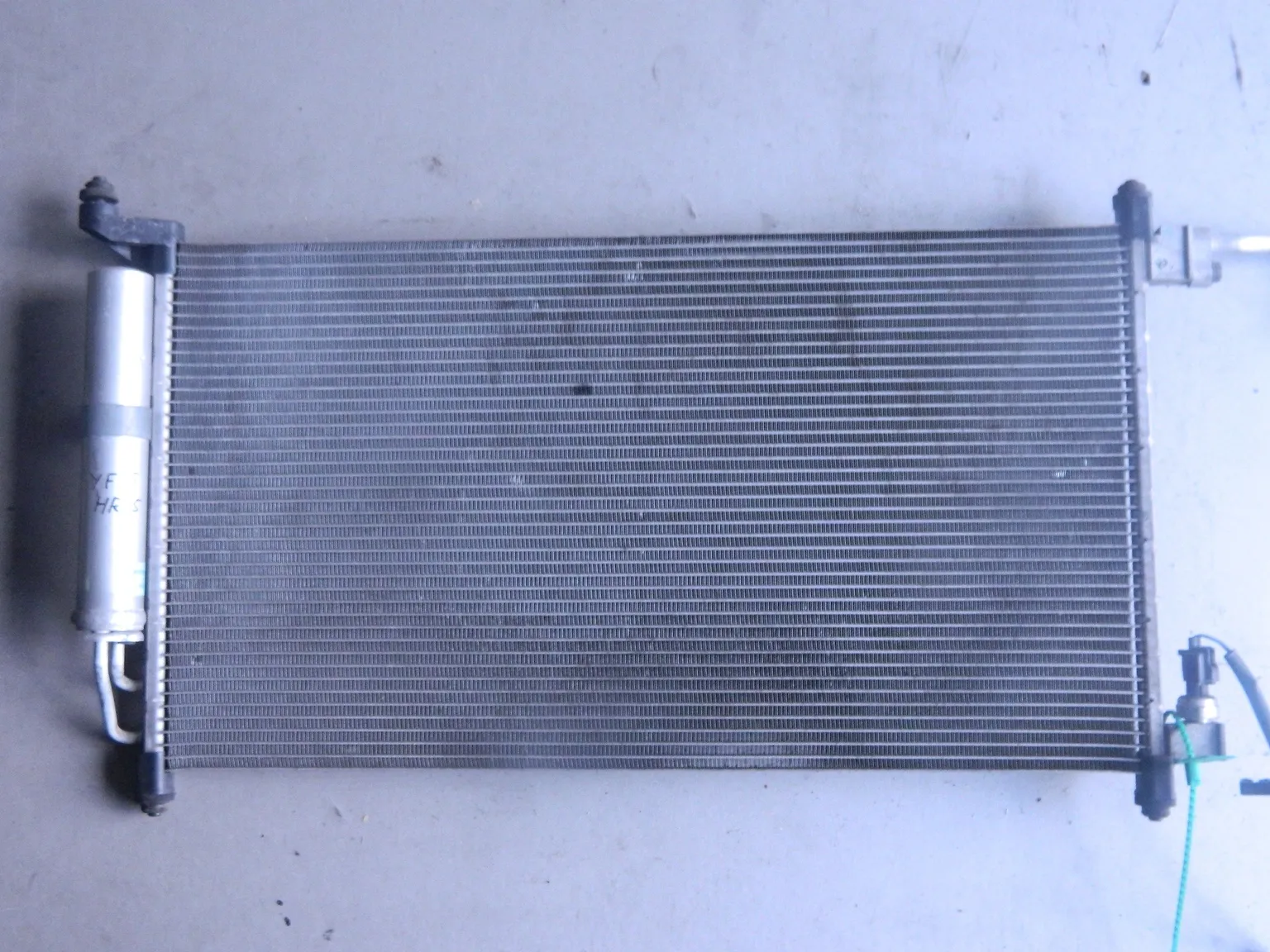Радиатор кондиционера NISSAN JUKE YF15 (Контрактный) 79591463