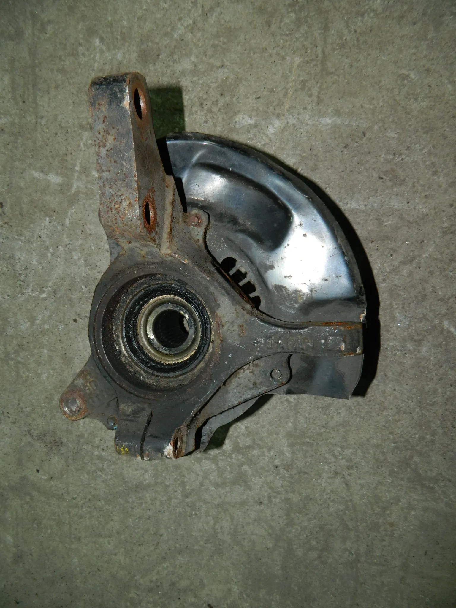 Ступица SUBARU LEGACY BH5 Перед Лев (Контрактный) 79586775