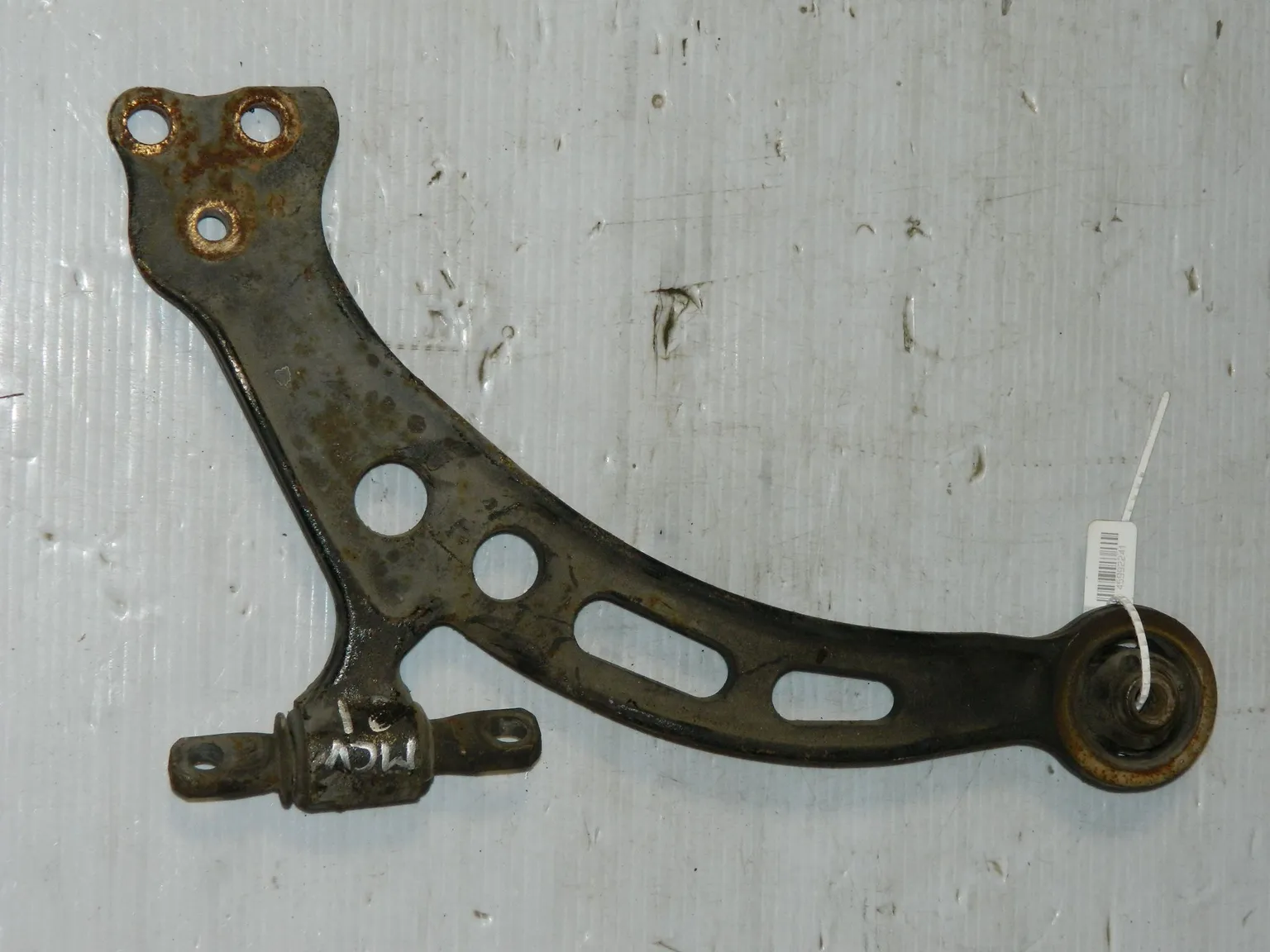 Рычаг подвески TOYOTA CAMRY GRACIA MCV21 Перед Прав (Контрактный) 45992241