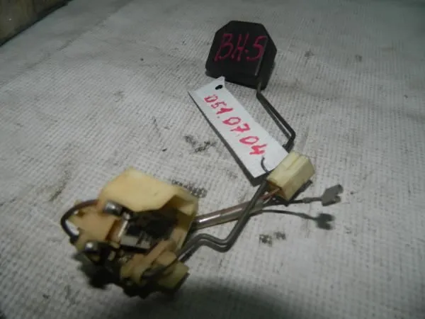 Датчик уровня топлива SUBARU LEGACY BH5 (Контрактный) 0510704