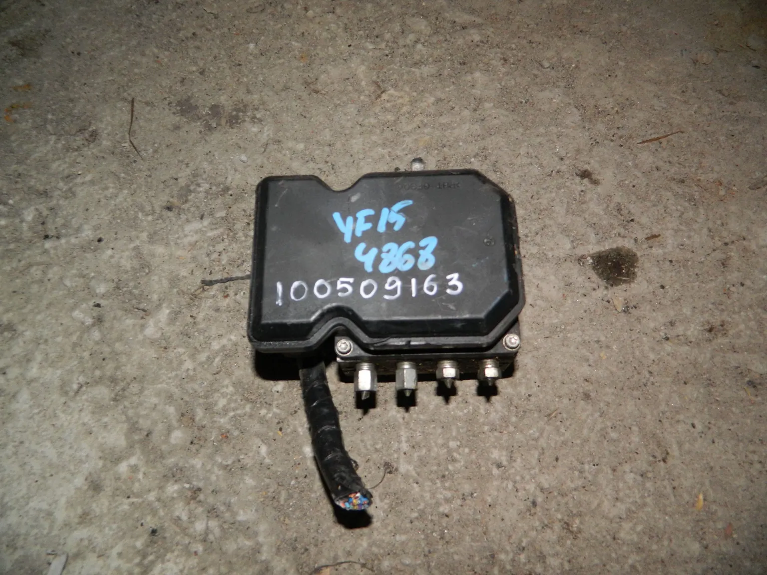 Блок ABS NISSAN JUKE YF15 (Контрактный) 100509163