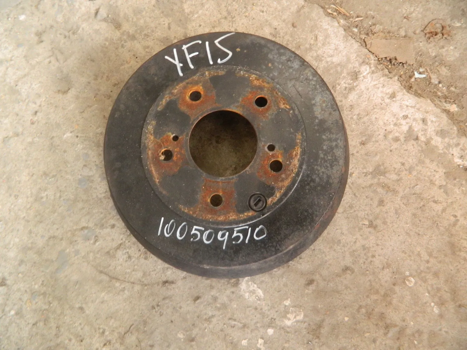 Барабан тормозной NISSAN JUKE YF15 Зад (Контрактный) 100509510